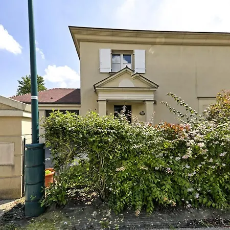 Du Golf I - 10 Persons Villa *