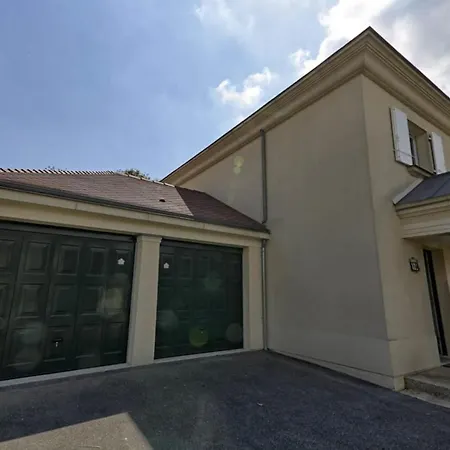 Du Golf I - 10 Persons Villa *